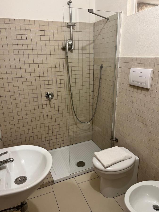 House74 Apartment กาญารี ภายนอก รูปภาพ